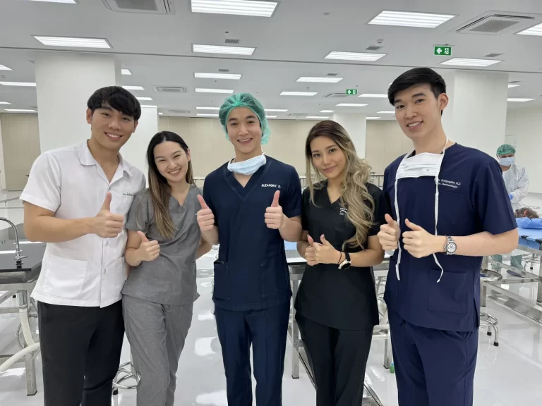 หมอบอส เข้าร่วม Cadaveric Workshop
